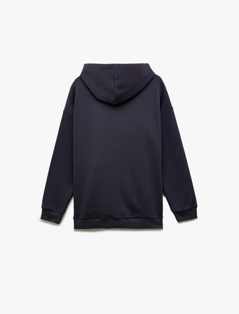 Üç İplik Şardonlu Kanguru Cepli Basic Kapüşonlu Sweatshirt