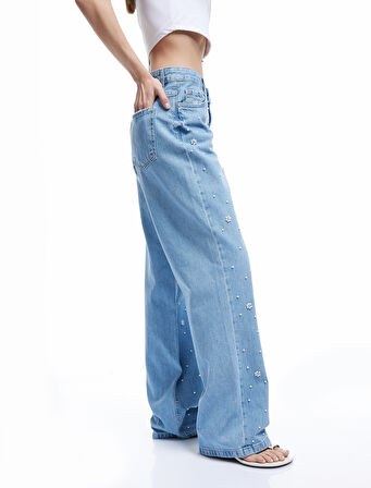 Normal Bel Düğmeli Taş Detaylı Jean Pantolon - Straight Fit Jean