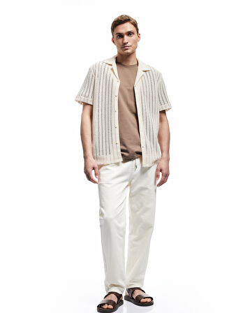 Devrik Yaka Pamuklu Regular Fit Ajurlu Kısa Kollu Gömlek