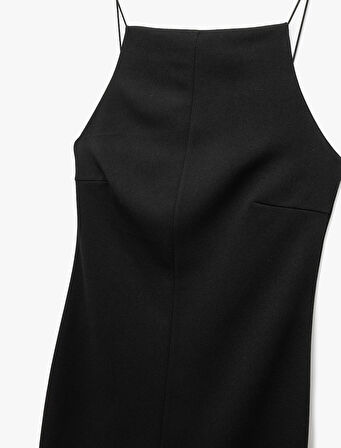 Slim Fit Krep Scuba Kumaş Yırtmaçlı İnce Askılı Halter Yaka Elbise