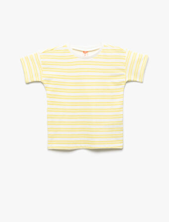 Pamuklu Kısa Kollu Bisiklet Yaka Çizgili Tişört
