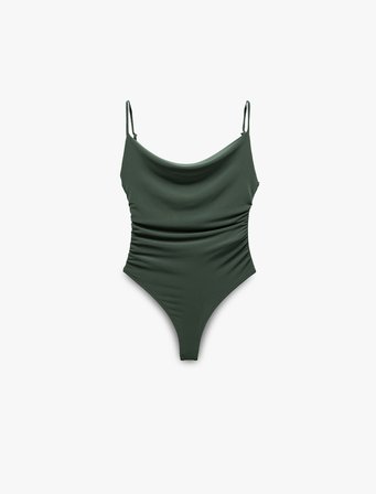 Degaje Yaka Slim Fit Drapeli Askılı Çıtçıtlı Body