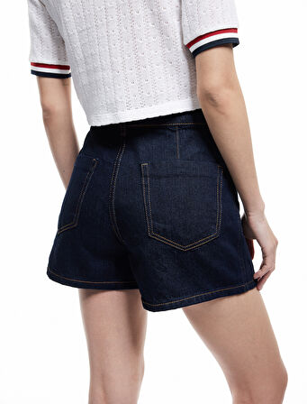 Pamuklu Düğme Detaylı Cepli Asimetrik Denim Mini Şort Etek