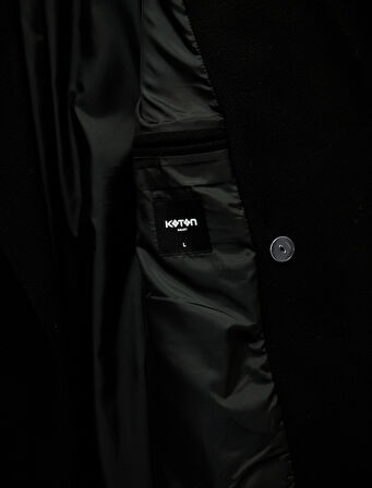 Uzun Kollu Cepli Düğmeli Kruvaze Yaka Uzun Kaşe Kaban