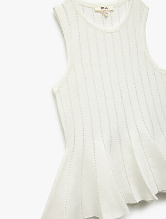 Kolsuz Bisiklet Yaka Ajurlu Peplum Triko Bluz