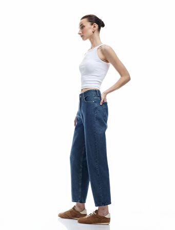 Pamuklu Rahat Kalıp Cepli Barrel Fit Jean Pantolon