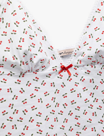Pamuklu İnce Askılı Kiraz Baskılı Pijama Üstü