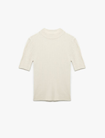 Dik Yaka Kısa Kollu Triko Kazak