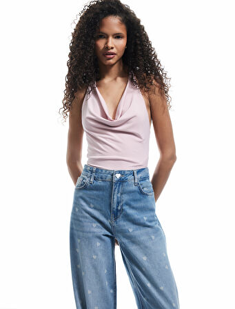 Degaje Yaka Slim Fit Kolsuz Çıtçıtlı Body