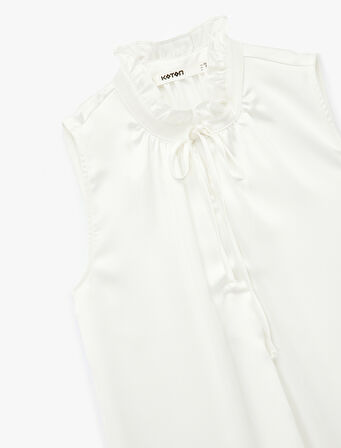 Bağlama Detaylı Dik Fırfırlı Yaka Kolsuz Gömlek