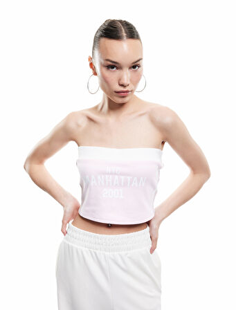 Straplez Yaka Şerit Detaylı Kolsuz Baskılı Crop Bluz