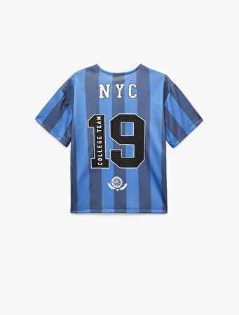 V Yaka Kısa Kollu Baskılı Forma Tişört