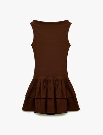 Pamuklu Katlı Volanlı Slim Fit Kayık Yaka Kolsuz Mini Elbise