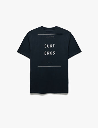 Bisiklet Yaka Kısa Kollu Regular Fit Pamuklu Arkası Baskılı Tişört