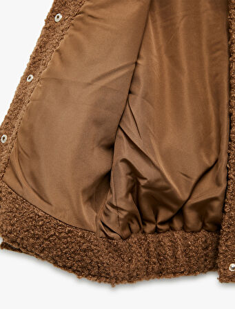 Dik Yaka Uzun Kollu Kapaklı Cepli Bürümcük Ceket