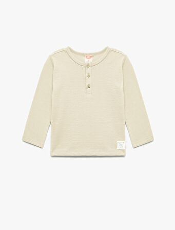 Pamuklu Uzun Kollu Düğmeli Tişört