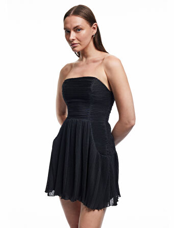 Straplez Yaka Kolsuz Slim Fit Şifon Mini Abiye Elbise