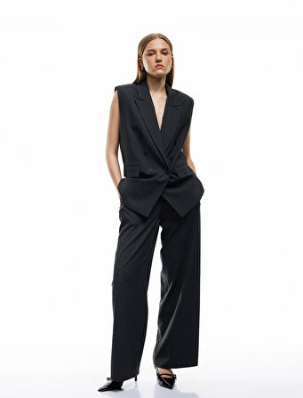 Astarlı Cepli Kruvaze Düğmeli Kolsuz Uzun Blazer Yelek