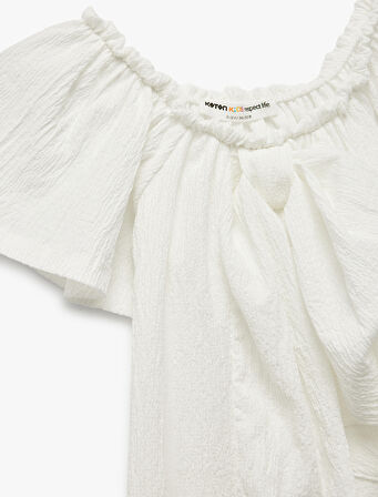 Bürümcük Kumaş Fiyonklu Omzu Açık Fırfırlı Kısa Kollu Bluz