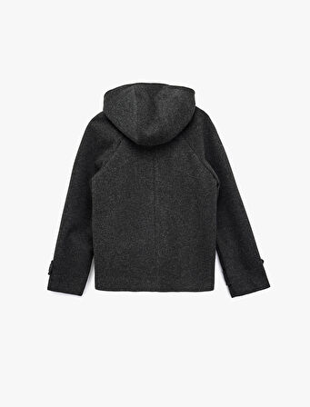 Düğmeli Cepli Uzun Kollu Kısa Kapüşonlu Kaşe Mont