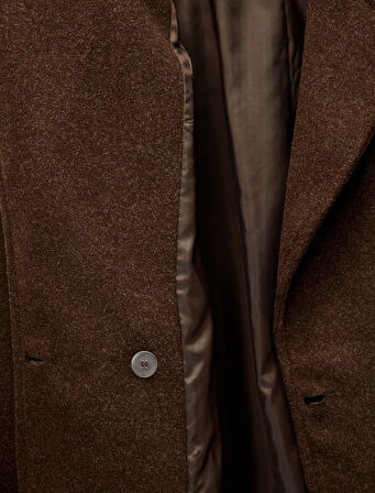 Uzun Kaşe Kaban Kruvaze Uzun Kollu Düğmeli Cepli