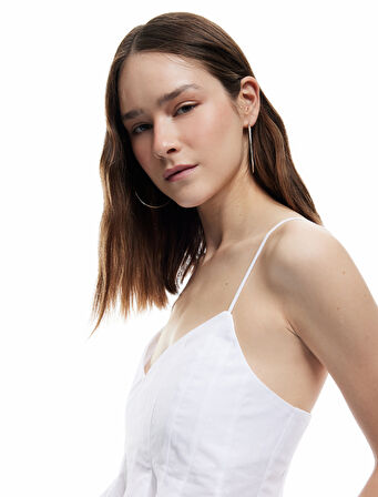 Volanlı V Yaka Pamuklu Askılı Slim Fit Dikiş Detaylı Crop Bluz