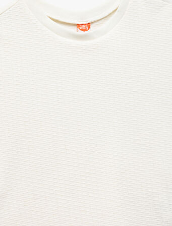 Bisiklet Yaka Kısa Kollu Dokulu Basic Tişört