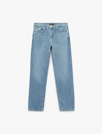 Pamuklu Normal Bel Cep Detaylı Vintage Straight Fit Jean Pantolon