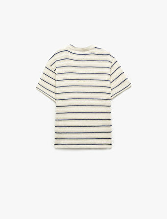 Düğmeli Yuvarlak Yaka Kısa Kollu Triko Çizgili Tişört
