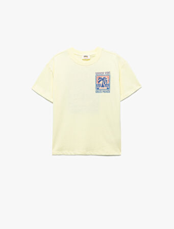 Pamuklu Kısa Kollu Bisiklet Yaka Arkası Baskılı Tişört