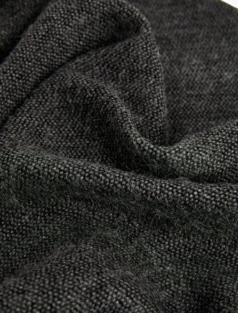 Püsküllü Uzun Çizgili Atkı