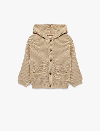 Uzun Kollu Düğmeli Cep Detaylı Kapüşonlu Triko Hırka