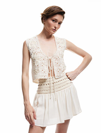 Viskon Kumaş Kroşe Detaylı Boncuk İşlemeli Mini Kloş Etek