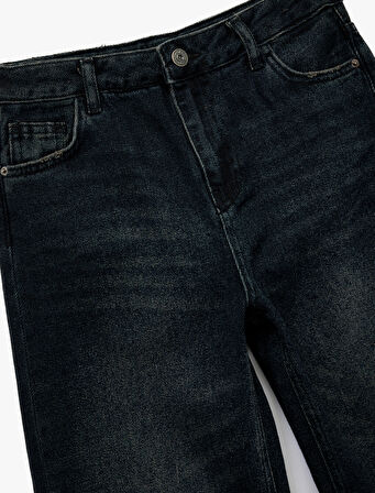 Pamuklu Cep Detaylı Bol Paça Denim Pantolon