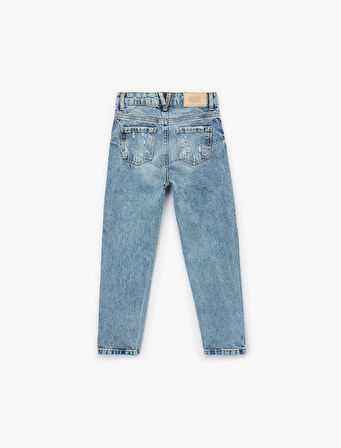 Cep Detaylı Yıpratılmış Detaylı Mom Fit Pamuklu Denim Pantolon
