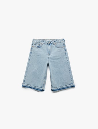 Pamuklu Pis Paça Düğmeli Cepli Denim Bermuda Şort