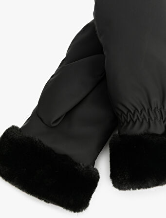 Suni Kürk Detaylı Astarlı Eldiven