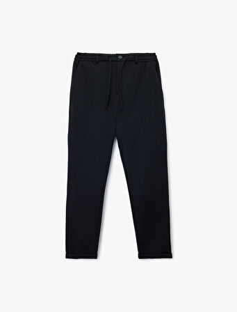 Beli Bağcıklı Düğmeli Pike Kumaş Cep Detaylı Duble Paça Slim Fit Pantolon