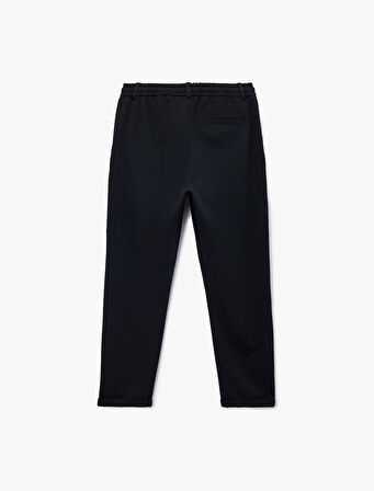 Beli Bağcıklı Düğmeli Pike Kumaş Cep Detaylı Duble Paça Slim Fit Pantolon