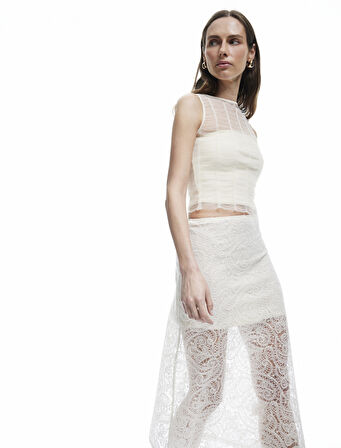 Koton X Melis Ağazat - Dantelli Dar Kesim Mini Astarlı Midi Boy Tül Etek