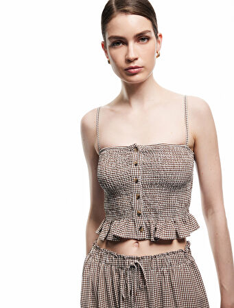 Koton X Melis Ağazat - Viskon Crinkle Kumaş Düğmeli İnce Askılı Pötikareli Crop Bluz