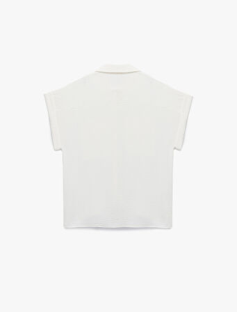 Regular Fit Kapaklı Cep Detaylı Kısa Kollu Gömlek