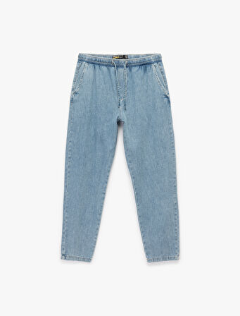 Pamuklu Cep Detaylı Beli Bağcıklı Bol Kalıp Jean Pantolon