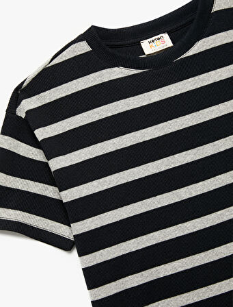 Bisiklet Yaka Kısa Kollu Kaşkorse Çizgili Tişört