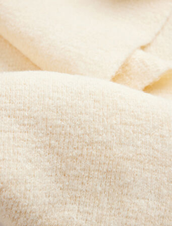 Kare Püsküllü Yumuşak Dokulu Şal