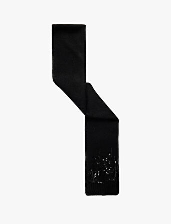 Pul Detaylı Uzun Triko Atkı