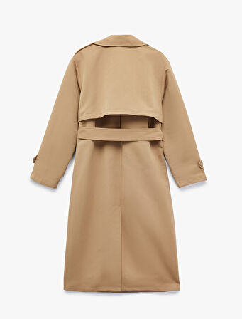 Uzun Kollu Düğmeli Kemer Detaylı Cepli Kruvaze Yaka Trençkot