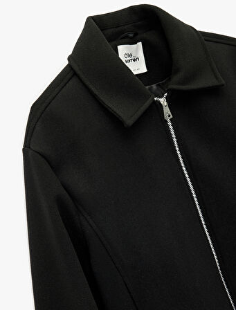 Uzun Kollu Klasik Yaka Fermuarlı Ceket