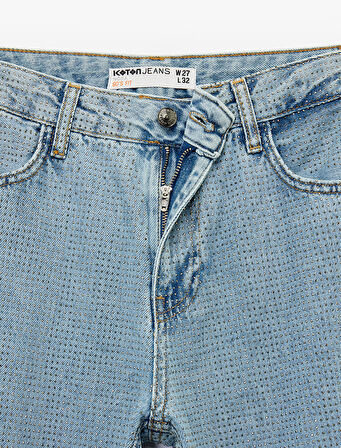 Pamuklu Düğmeli Düz Paça Taş Detaylı Jean Pantolon - Straight Fit Jean