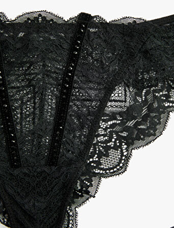 Taş Detaylı Dantelli Brazilian Külot